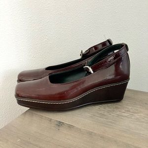 Donald J Pliner Platform Shoes Italian Oxblood Leather Ankle Buckle Mary Janes